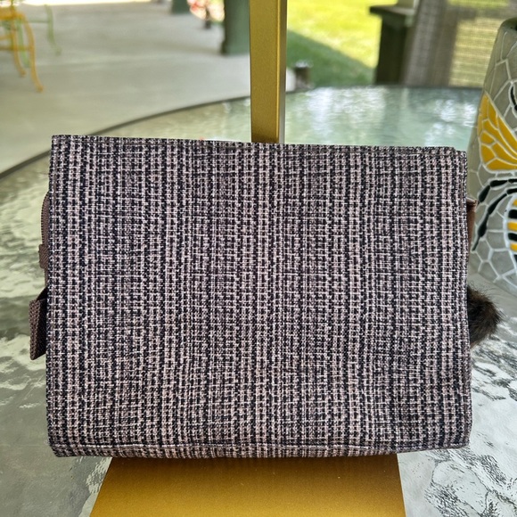 NWOT-Merle Norman Textured Brown and White cosmetic bag - Picture 3 of 4